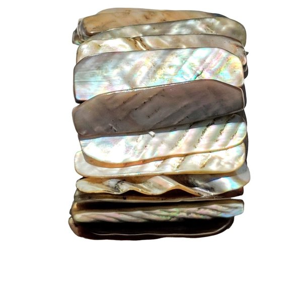 Sugar Gay Isber Mother of Pearl Shell Stretch Bracelet Handmade Jewelry - Picture 1 of 2